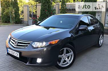 Седан Honda Accord 2010 в Харькове