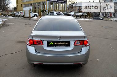 Седан Honda Accord 2010 в Николаеве