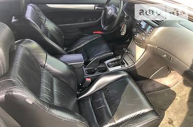 Купе Honda Accord 2004 в 