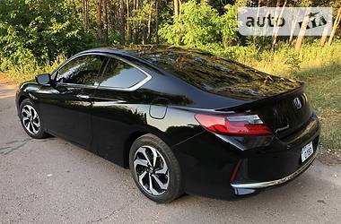 Купе Honda Accord 2017 в Киеве