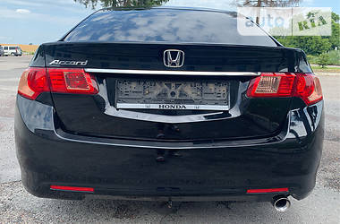 Седан Honda Accord 2012 в Тернополе