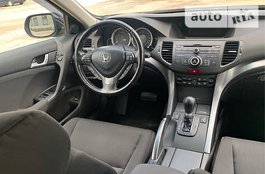 Седан Honda Accord 2012 в Тернополе