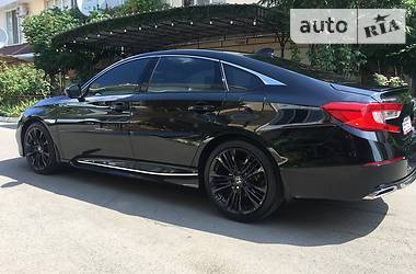 Седан Honda Accord 2019 в Одессе