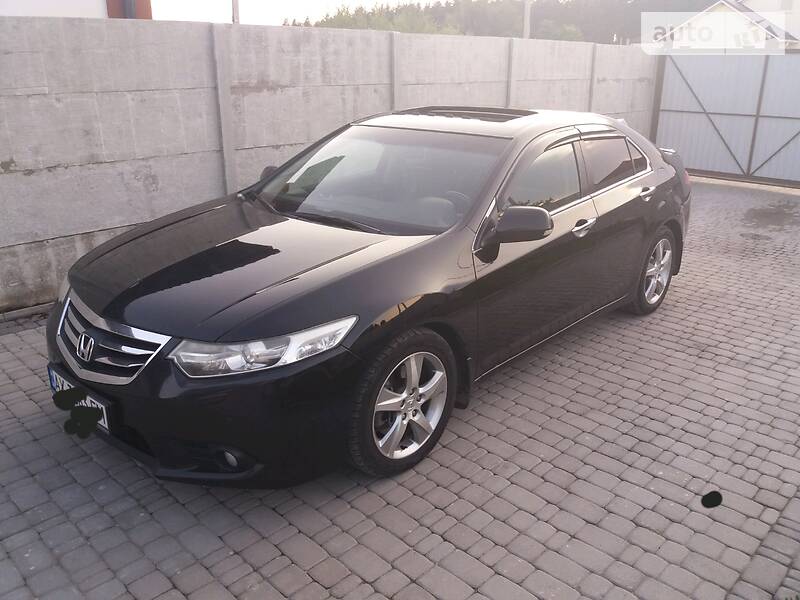 Седан Honda Accord 2011 в Харькове