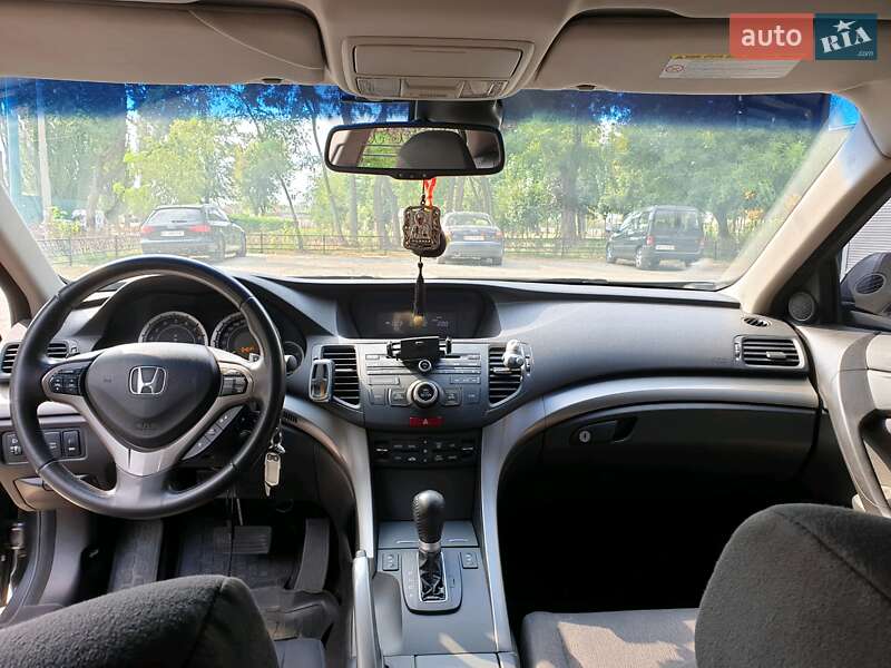 Седан Honda Accord 2008 в Києві