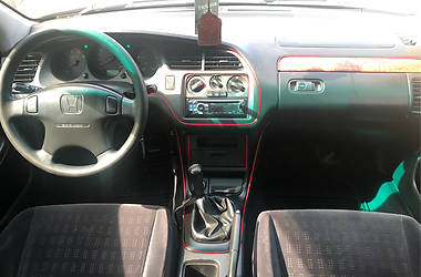 Седан Honda Accord 2001 в 