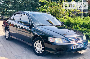 Седан Honda Accord 2001 в 