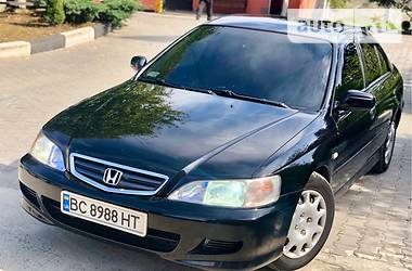 Седан Honda Accord 2001 в 