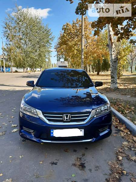 Седан Honda Accord 2013 в Мелитополе