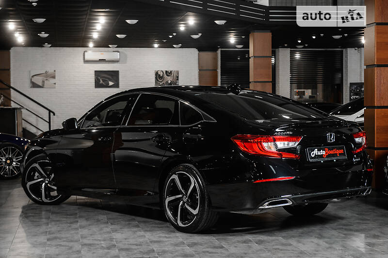 Седан Honda Accord 2018 в Одесі
