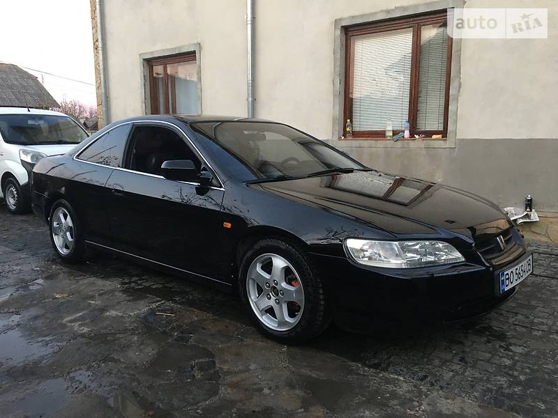 Купе Honda Accord 2000 в Тернополе