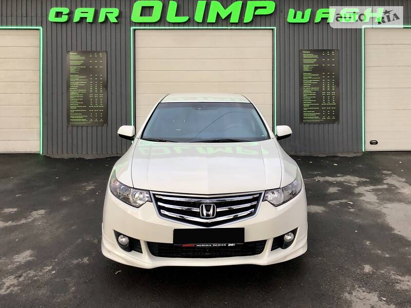 Седан Honda Accord 2009 в Києві