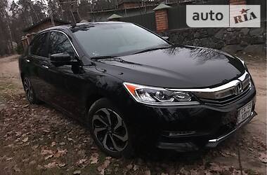 Седан Honda Accord 2015 в Черкассах