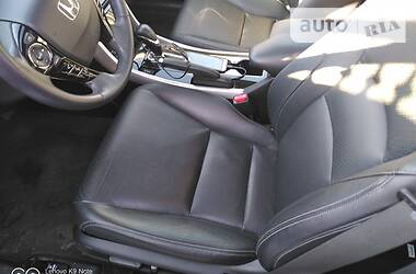 Седан Honda Accord 2016 в 
