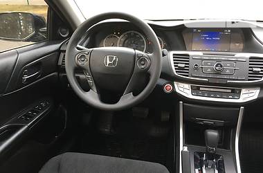 Седан Honda Accord 2014 в Киеве