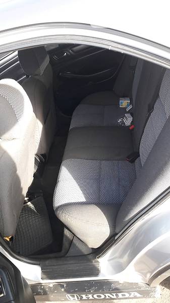 Седан Honda Accord 2001 в Кам'янці-Дніпровській
