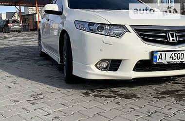 Седан Honda Accord 2011 в Киеве