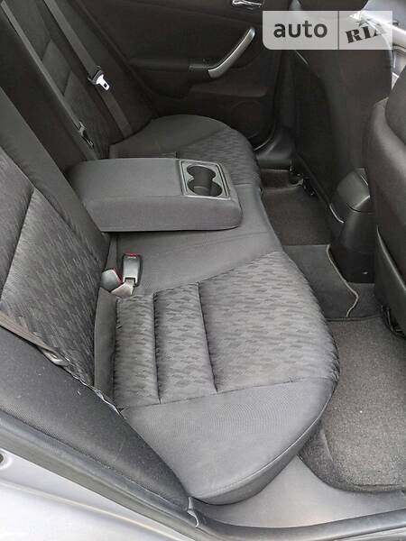 Седан Honda Accord 2004 в Кривому Розі