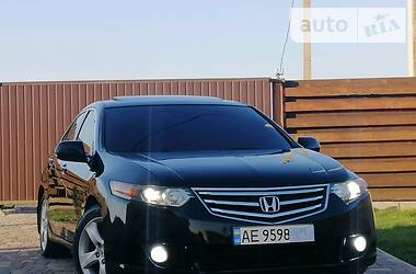 Седан Honda Accord 2009 в Днепре