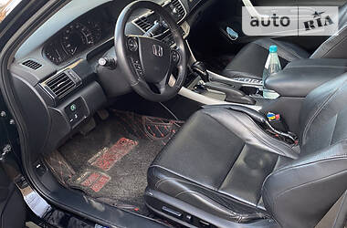 Купе Honda Accord 2013 в 