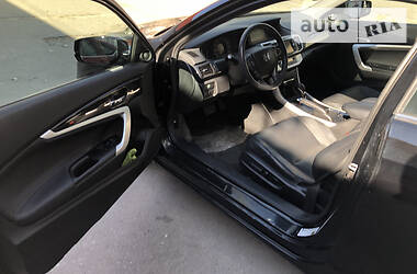 Купе Honda Accord 2015 в 