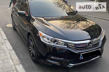 Седан Honda Accord 2017 в 