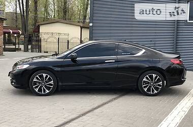 Купе Honda Accord 2015 в 