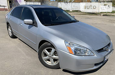 Седан Honda Accord 2003 в 