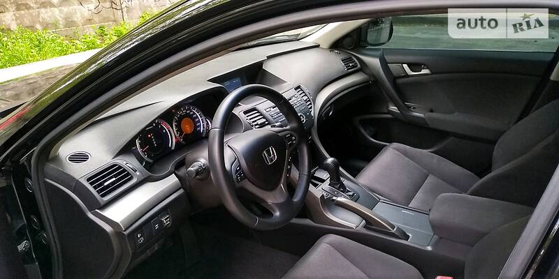 Седан Honda Accord 2009 в Києві