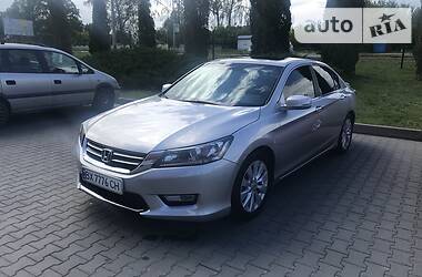 Седан Honda Accord 2013 в Хмельницком