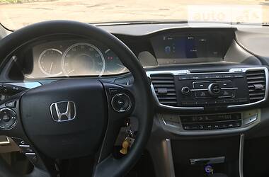 Седан Honda Accord 2012 в Киеве