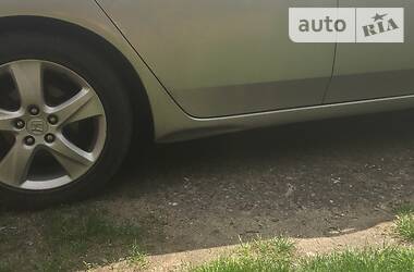 Седан Honda Accord 2010 в 