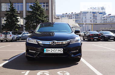 Седан Honda Accord 2017 в Вознесенске