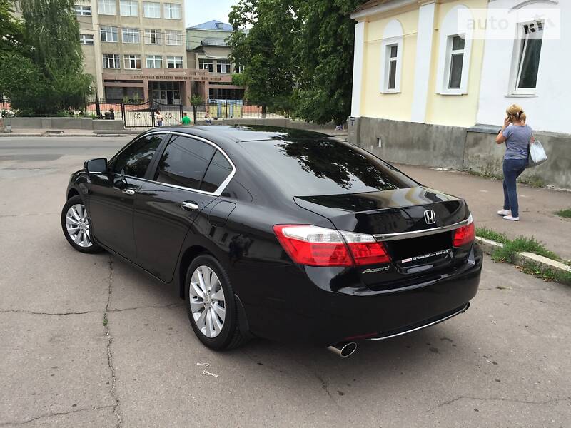Седан Honda Accord 2013 в Житомирі