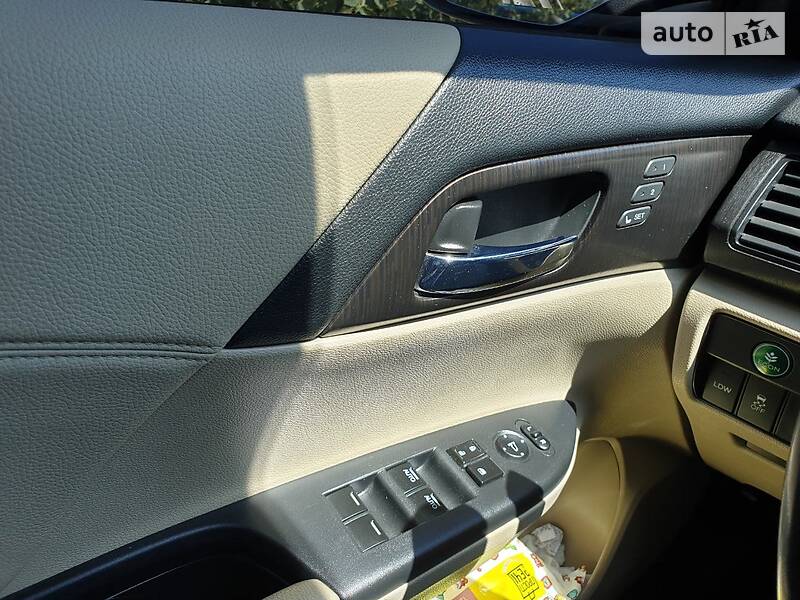 Седан Honda Accord 2013 в Генічеську фото 31 Седан Honda Accord 2013 в Генічеську