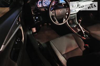 Купе Honda Accord 2015 в Києві