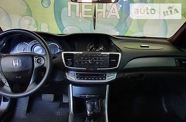 Седан Honda Accord 2015 в Запорожье