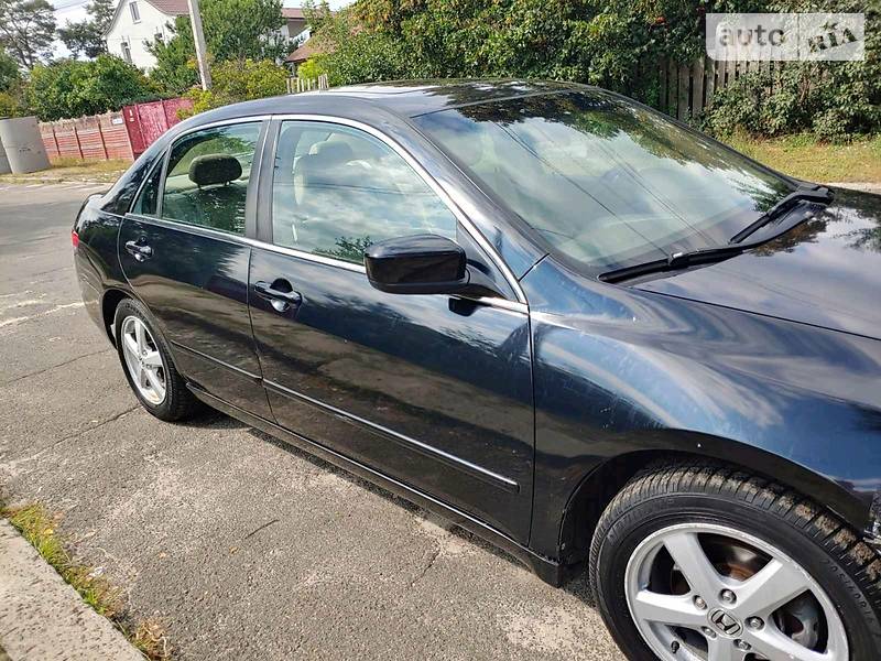 Седан Honda Accord 2005 в Києві