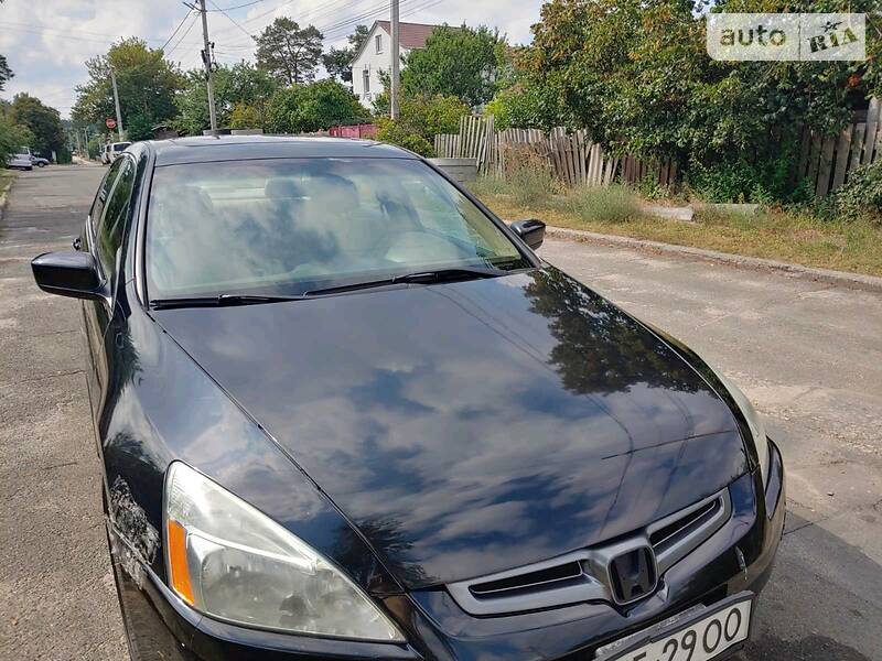 Седан Honda Accord 2005 в Києві