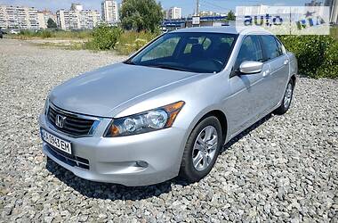 Седан Honda Accord 2011 в Киеве