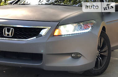 Купе Honda Accord 2008 в Киеве