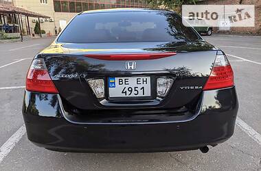 Седан Honda Accord 2006 в Николаеве