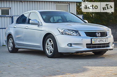 Седан Honda Accord 2008 в Херсоне