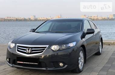 Седан Honda Accord 2011 в Днепре