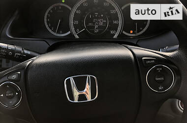 Седан Honda Accord 2014 в Мелітополі