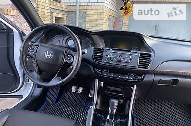 Седан Honda Accord 2017 в 
