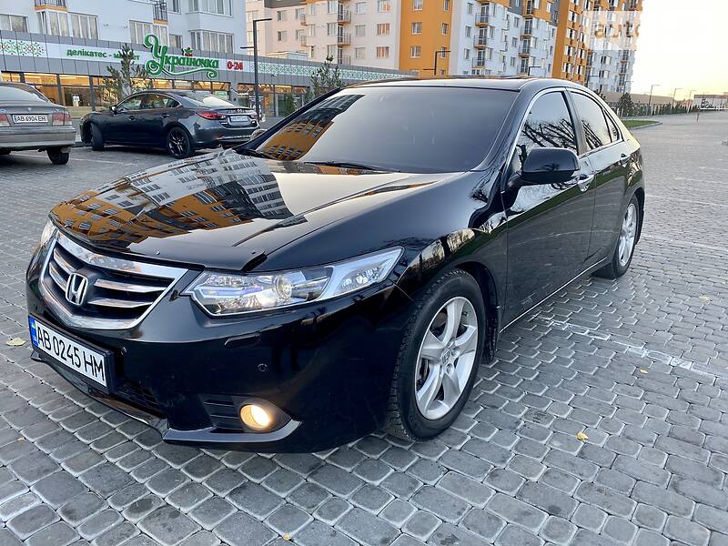 Седан Honda Accord 2011 в Виннице