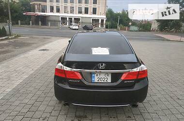 Седан Honda Accord 2014 в Ивано-Франковске