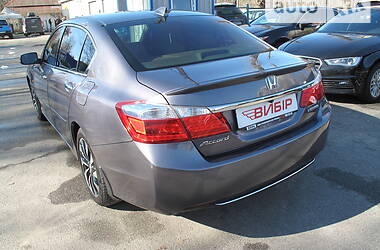 Седан Honda Accord 2015 в Киеве