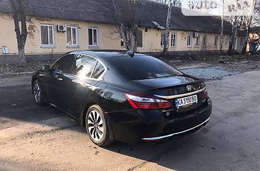 Седан Honda Accord 2017 в Киеве